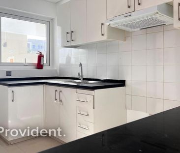 Single Row | Premium Location | Easy Payment - Photo 1