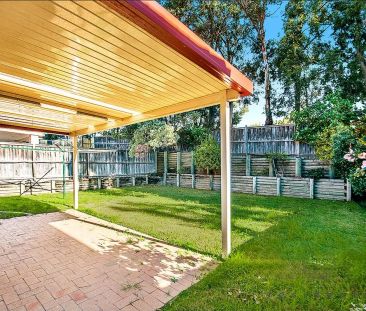 “A great family entertainer with smart layout and large yard.” - Photo 4