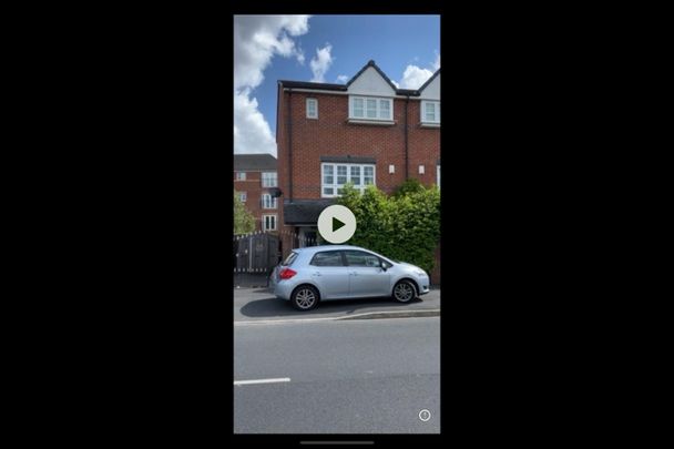 4 Bed Semi-Detached House, Alderglen Road, M8 - Photo 1