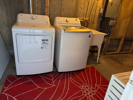 For Lease - 247 HUNTERBROOK Street, Kanata, Ontario - Photo 2