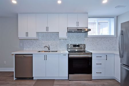 For Lease - 1 Enid Crescent Unit# Ground, Toronto, Ontario - Photo 3