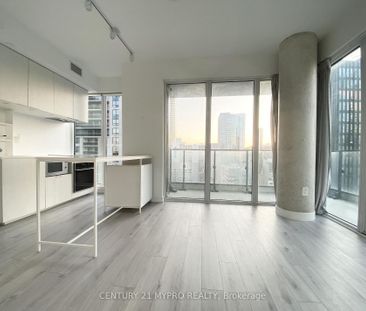 88 North Condos and Lofts 77 , #2313 - Photo 4