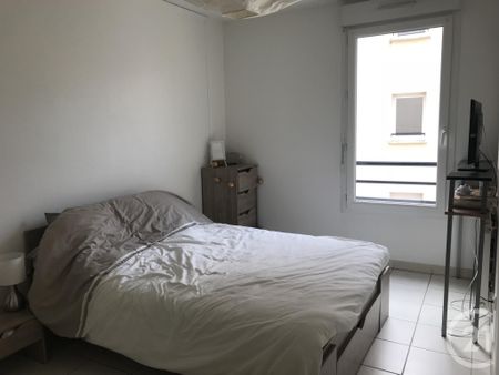 Location Appartement 3 pièces 61m² CLERMONT FERRAND 63100 - Photo 2