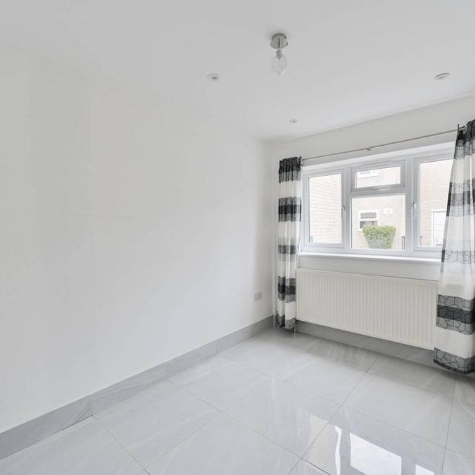 3 bedroom house to rent - Photo 1