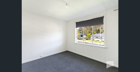 Family Home - Photo 2