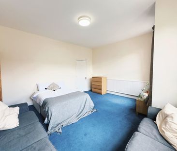 Room in a Shared House, Boundaries Road, SW12 - Photo 4