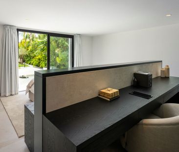 House in Marbella, Costa del Sol - Photo 1