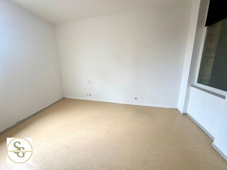 Location Appartement 4 pièces 120m² GAILLAC 81600 - Photo 3