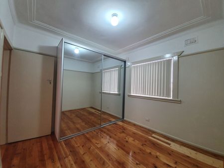 Great Location - Photo 5