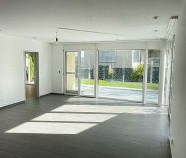 Fabelhafte 5.5 Zimmer Wohnung mit Garten - Foto 6