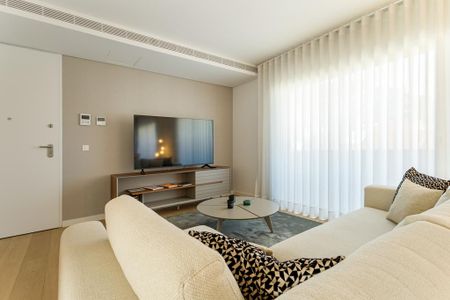 2 Bedroom Apartment with a view, Santo António, Lisboa - Photo 4