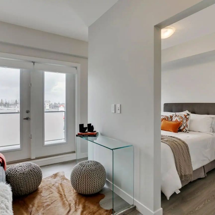 7711 Macleod Trail SW - Kingsland Junction — Jr 1 bed 1 bath - Photo 1