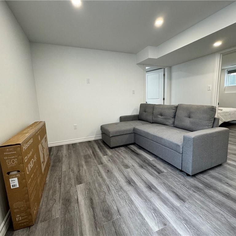 For Lease - 901 Lennon Way Unit# Lower, London North, Ontario - Photo 1