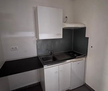 Location Appartement 1 pièce 20m² CLERMONT FERRAND 63000 - Photo 3