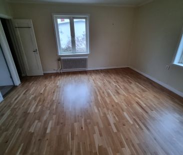 Fullerövägen, Västerås - Photo 1