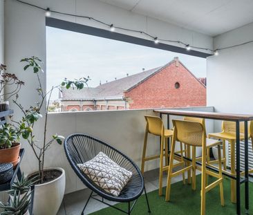 Apartment Living With Views - Photo 5