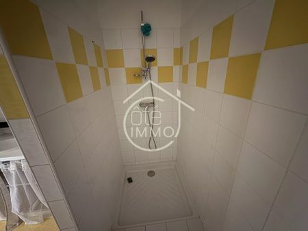 Location Appartement 5 pièces 115m² STE FOY LA GRANDE 33220 - Photo 3