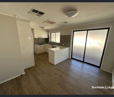 REJUVENATED 3 BEDROOM HOME IN SOUTH SHEPPARTON - Photo 5