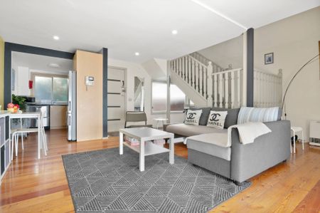 10 Pattison Street, St Kilda VIC 3182 - Townhouse For Rent | Domain - Photo 2