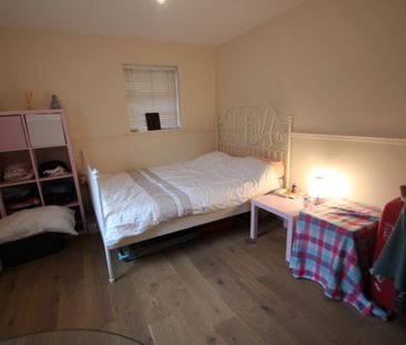 Chapel Avenue, Addlestone - 1 bedroomProperty for lettings - Seymours - Photo 3