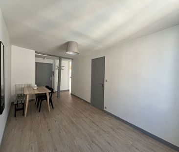 Location appartement 2 pièces, 44.26m², Laval - Photo 3