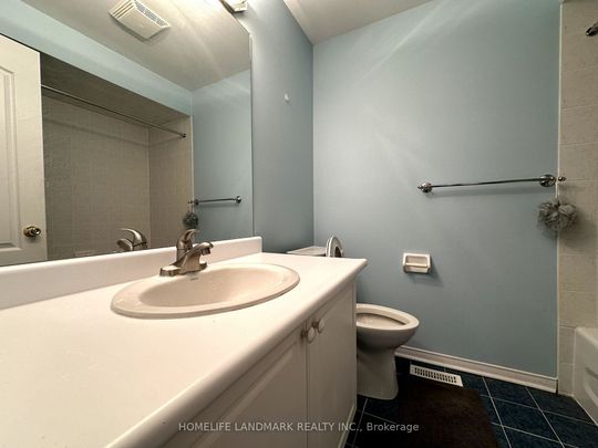 For Lease - 236 Everett Street, Markham, Ontario - Photo 1