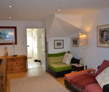 2 bedroom terraced house to rent - Photo 6