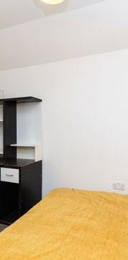 5 bedroom house to rent - Photo 1