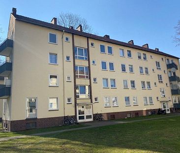 Helle 2-Zimmer-Wohnung mit Balkon - Foto 3