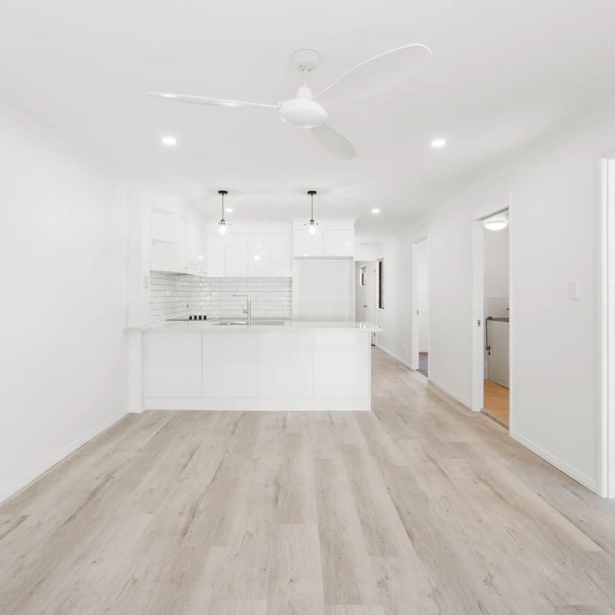 Freshly Renovated Unit in the Heart of Marcoola! - Photo 1