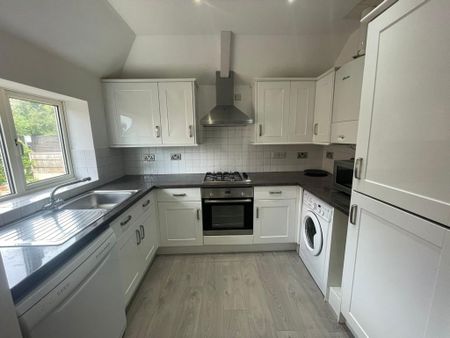 1 bedroom flat to rent - Photo 3