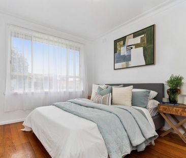 Quiet Court Living in a Prime Frankston South Locale - Photo 6