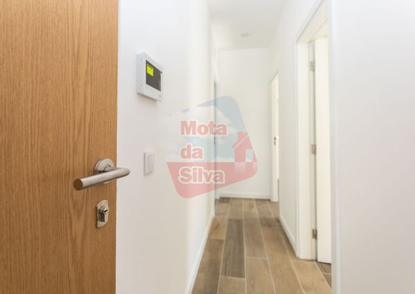 Apartamento T2 em Setúbal