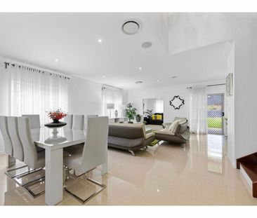 High-Quality Modern Home - Photo 2