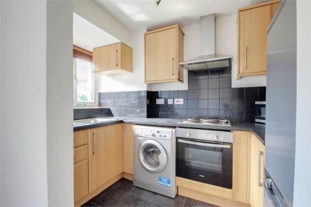 1 bedroom end of terrace house to rent - Photo 5