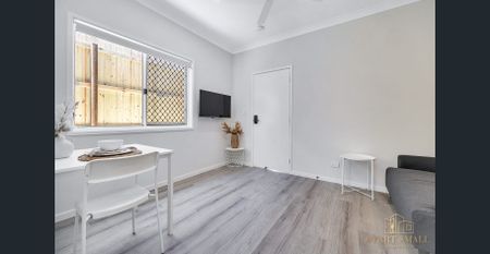 Modern self contained furnished Located in Mount Gravatt– Brand New Unit - Bills included! - Photo 2