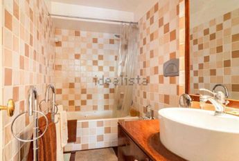 2 Bedroom Apartment with balcony, Belém, Lisboa