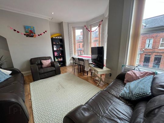 Unit 2, 11a Wellington Park Avenue, Belfast, BT9 6DT - Photo 1