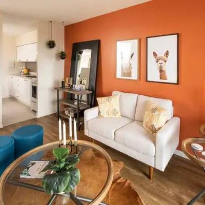 1 Bedroom - Lakeview Apartments - Photo 1