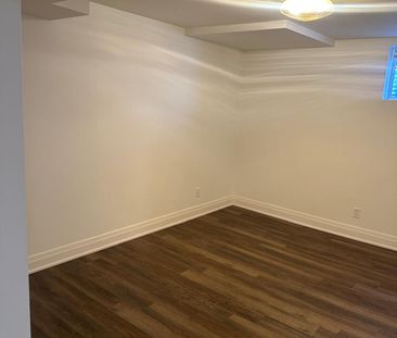 For Lease - 354 Ojibway Trail, Mississauga, Ontario - Photo 6