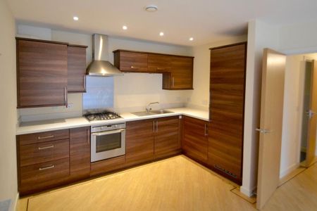 2 bedroom apartment to rent - Photo 3