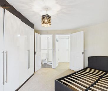 2 bedroom apartment to rent - Photo 5