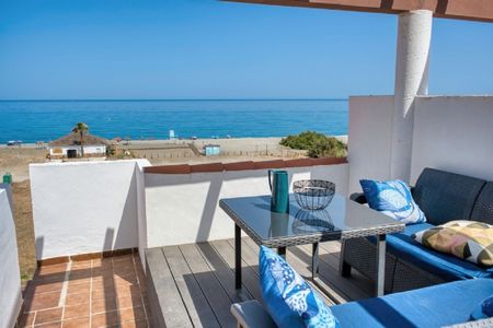 2 Bedroom Apartment For Rent in Manilva, Málaga - Photo 3