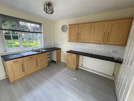 Grimsby, North East Lincolnshire - £750 PCM - Photo 2