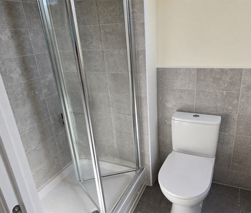 3 bedroom terraced house to rent - Photo 5