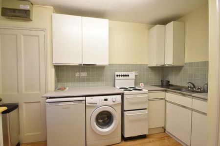 Studio to rent - Photo 3