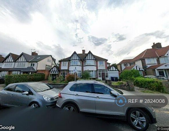 4 bedroom semi-detached house to rent - Photo 1