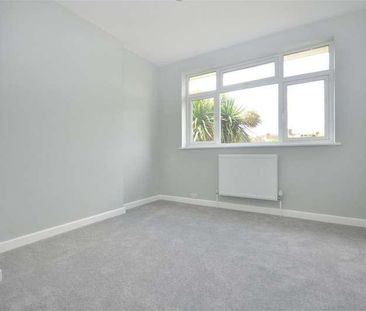 Churston Drive, Morden, SM4 - Photo 2