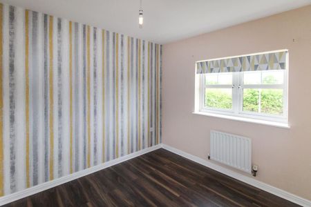 3 bedroom terraced house to rent - Photo 4