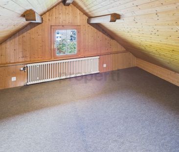 Charming 5.5-room apartment with gallery and lake view in Twann - Photo 4